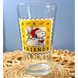 Peanuts Snoopy Woodstock Friends Christmas Pint Glass 2012 Collectible USA Made